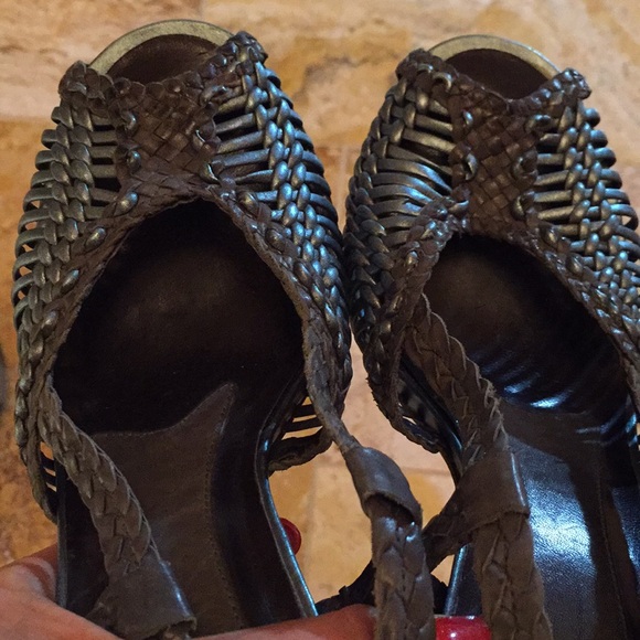 Carlos Santana metallic blue “BARREL” slingback - Picture 6 of 8